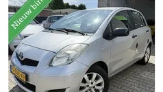 Gebruikt 2010 Toyota Yaris Cool Hatchback | € 3.950 (Eerlijke prijs)