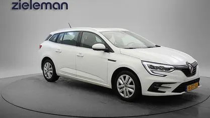 Occasion 2021 Renault Mégane GrandTour Business Stationwagen | € 13.845 (Eerlijke prijs)