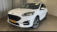 Wit Gebruikt 2024 Ford Kuga ST-Line SUV | € 31.845 (Eerlijke prijs)