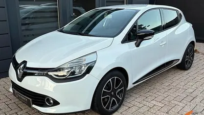 Gebruikt 2013 Renault Clio IV Night&Day Hatchback | € 6.950 (Eerlijke prijs)
