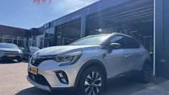 Grijs Gebruikt 2024 Renault Captur Techno SUV | € 23.895 (Eerlijke prijs)