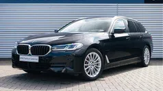 Zwart Gebruikt 2021 BMW 530e Comfort Edition Stationwagen | € 37.500 (Eerlijke prijs)