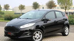 Zwart Gebruikt 2015 Ford Fiesta Titanium Hatchback | € 7.750 (Eerlijke prijs)