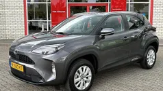Grijs Gebruikt 2022 Toyota Yaris Cross Active SUV | € 24.890 (Eerlijke prijs)