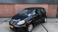 Gebruikt 2008 Lancia Musa MPV | € 1.099 (Eerlijke prijs)