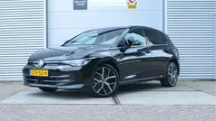 Zwart Gebruikt 2024 VW Golf VIII Edition Hatchback | € 34.999 (Eerlijke prijs)