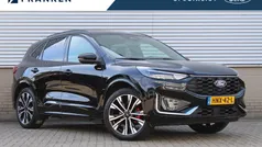 Zwart Gebruikt 2024 Ford Kuga ST-Line X SUV | € 44.800 (Goede deal)