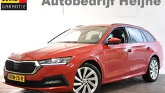 Rood Gebruikt 2021 Skoda Octavia Business Line Stationwagen | € 23.245 (Goede deal)