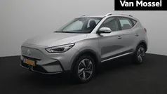 Grijs Gebruikt 2024 MG ZS Comfort Sedan | € 23.495 (Eerlijke prijs)