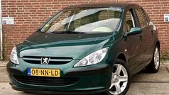 Gebruikt 2004 Peugeot 307 Hatchback | € 1.950 (Eerlijke prijs)