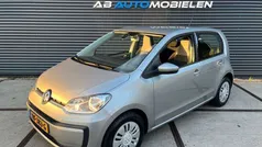 Gebruikt 2017 VW up! move up! Hatchback | € 8.950 (Eerlijke prijs)