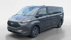 Gebruikt 2025 Ford Tourneo Titanium Van | € 69.995 (Eerlijke prijs)