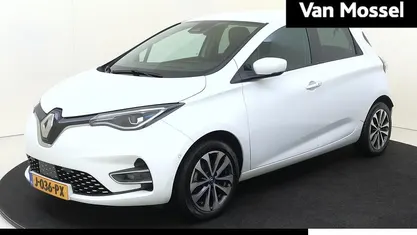 Wit Gebruikt 2020 Renault Zoe Intens Hatchback | € 13.940 (Eerlijke prijs)