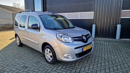 Grijs (metallic) Gebruikt 2014 Renault Kangoo LIMITED Stationwagen | € 7.699 (Eerlijke prijs)