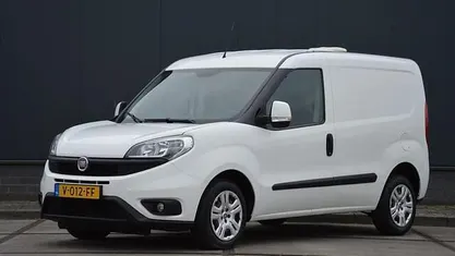 Wit Gebruikt 2017 Fiat Doblò MPV | € 6.950 (Eerlijke prijs)