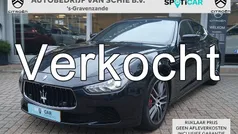 Zwart, metallic lak Gebruikt 2016 Maserati Ghibli Coupé | € 36.950 (Eerlijke prijs)