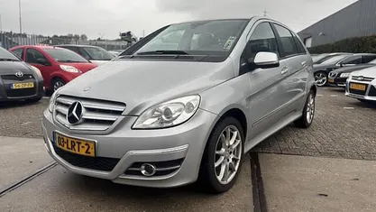 Gebruikt 2010 Mercedes B160 MPV | € 4.450 (Eerlijke prijs)