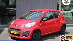 Rood Gebruikt 2014 Citroën C1 Attraction Hatchback | € 2.895 (Goede deal)