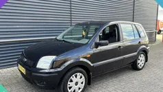 Zwart Gebruikt 2004 Ford Fusion MPV | € 999 (Goede deal)