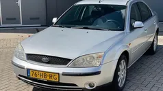 Grijs Gebruikt 2001 Ford Mondeo Hatchback | € 999 (Eerlijke prijs)