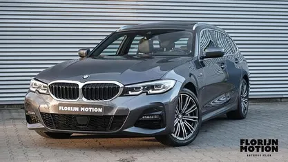 Occasion 2020 BMW 330 Executive Stationwagen | € 26.888 (Eerlijke prijs)