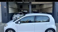 Wit Gebruikt 2013 VW up! move up! Hatchback | € 7.440 (Eerlijke prijs)
