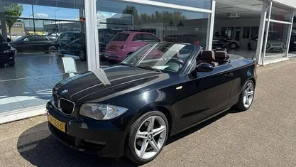 Zwart Gebruikt 2009 BMW 118 Cabriolet Cabriolet | € 6.999 (Eerlijke prijs)