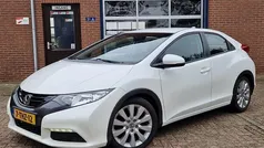 Wit Gebruikt 2014 Honda Civic Comfort Hatchback | € 9.950 (Eerlijke prijs)