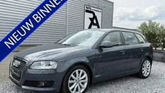 Grijs, metallic lak Gebruikt 2010 Audi A3 Sportback Ambition Hatchback | € 7.950 (Eerlijke prijs)