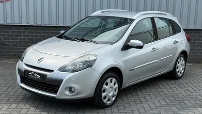 Occasion 2010 Renault Clio GrandTour Dynamique Stationwagen | € 4.995 (Eerlijke prijs)