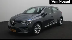 Grijs Gebruikt 2020 Renault Clio V Intens Hatchback | € 14.940 (Eerlijke prijs)