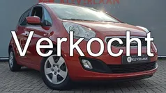 Rood Gebruikt 2013 Kia Venga Plus Hatchback | € 8.450 (Eerlijke prijs)