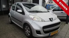 Grijs Gebruikt 2011 Peugeot 107 Sportium Hatchback | € 4.150 (Eerlijke prijs)