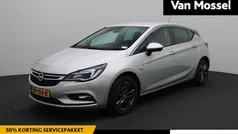 Grijs Gebruikt 2019 Opel Astra Edition Hatchback | € 12.900 (Eerlijke prijs)