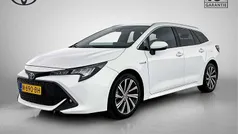 Wit Gebruikt 2021 Toyota Corolla Stationwagen | € 24.445 (Eerlijke prijs)