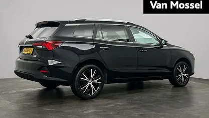 Zwart Gebruikt 2023 MG MG5 EV Luxury Stationwagen | € 20.999 (Eerlijke prijs)