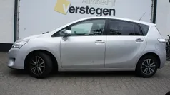 Grijs Gebruikt 2013 Toyota Verso Business Edition MPV | € 13.450 (Goede deal)