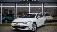 Wit Gebruikt 2020 VW Golf VII Life Hatchback | € 18.900 (Eerlijke prijs)