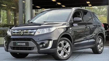 Zwart Gebruikt 2015 Suzuki Vitara Exclusive SUV | € 12.695 (Eerlijke prijs)