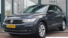 Gebruikt 2023 VW Tiguan Life SUV | € 35.895 (Super prijs)