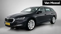 Zwart Gebruikt 2020 Skoda Octavia First Edition Stationwagen | € 21.944 (Eerlijke prijs)