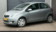 Grijs Gebruikt 2006 Toyota Yaris Sol Hatchback | € 2.450 (Goede deal)
