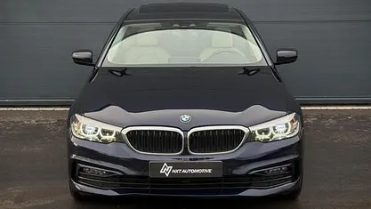 Occasion 2020 BMW 530e Sport Line Sedan | € 26.950 (Super prijs)