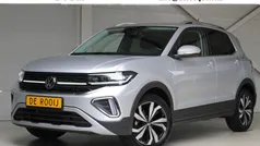 Zilver, metallic lak Gebruikt 2024 VW T-Cross Style SUV | € 29.950 (Eerlijke prijs)