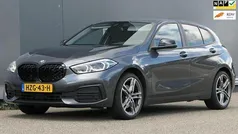 Gebruikt 2021 BMW 118 Shadowline Hatchback | € 19.940 (Goede deal)