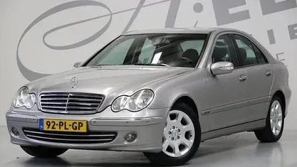 Occasion 2004 Mercedes C180 Elegance Sedan | € 4.950 (Eerlijke prijs)