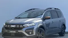 Grijs, metallic lak Gebruikt 2024 Dacia Jogger Extreme MPV | € 28.700 (Eerlijke prijs)