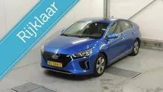 Gebruikt 2018 Hyundai Ioniq Premium Sedan | € 13.450 (Eerlijke prijs)