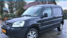 Zwart Gebruikt 2005 Peugeot Partner MPV | € 3.495 (Eerlijke prijs)