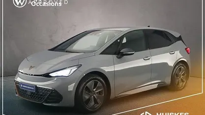 Grijs Gebruikt 2022 Cupra Born Hatchback | € 24.900 (Eerlijke prijs)